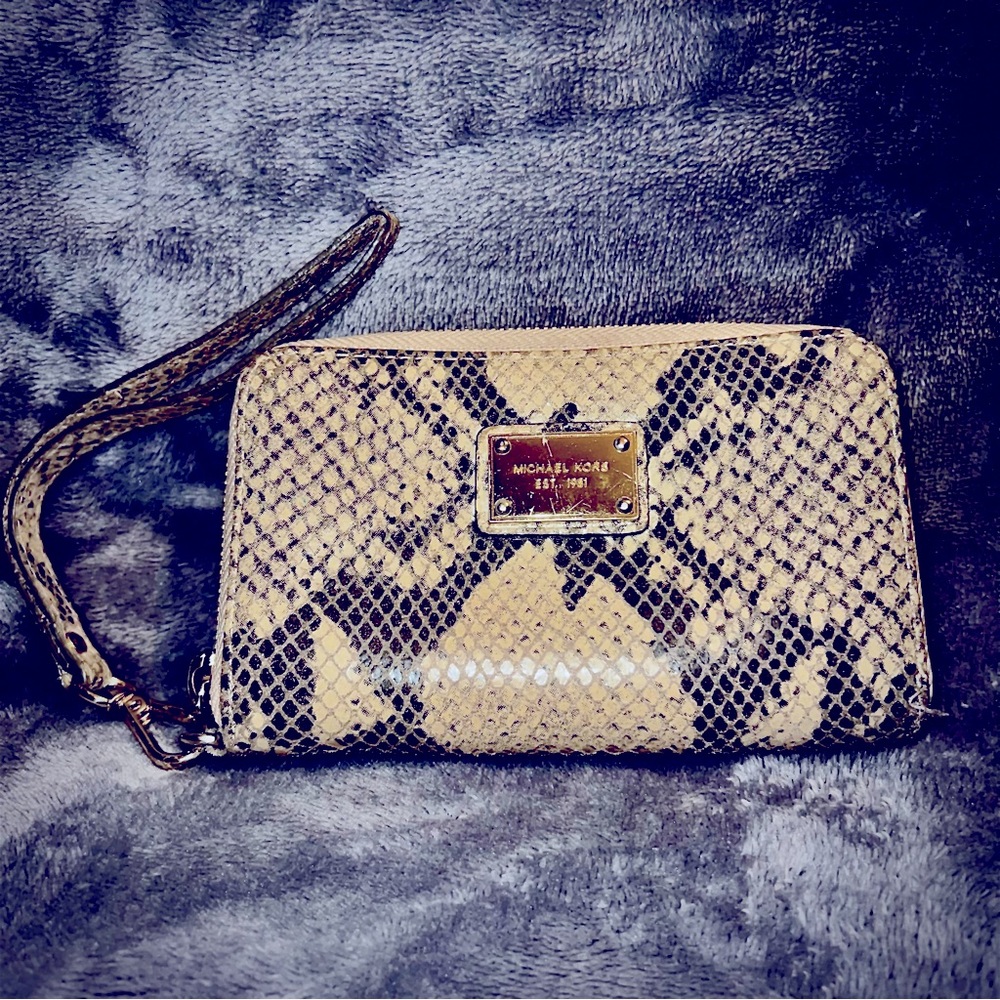 Michael Kors | Wristlet | Snake Skin